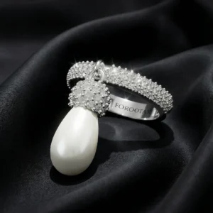 Isabella Ring
