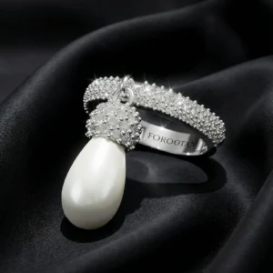 Isabella Ring
